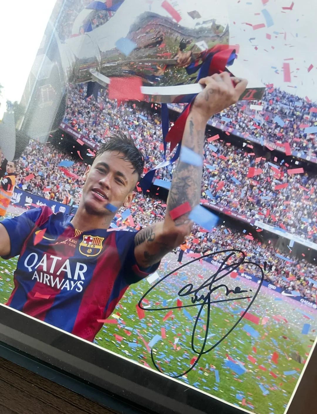 乐鱼体育登录入口包含内马尔在法国队比赛中比赛局势复杂，险胜引发热议！的词条